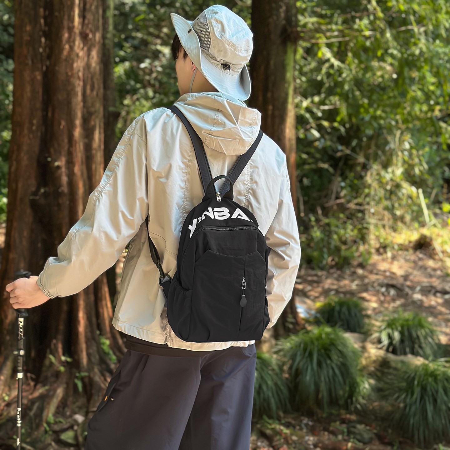 Sac bandoulière léger pour hom - Cycling Commute Backpack avis et prix