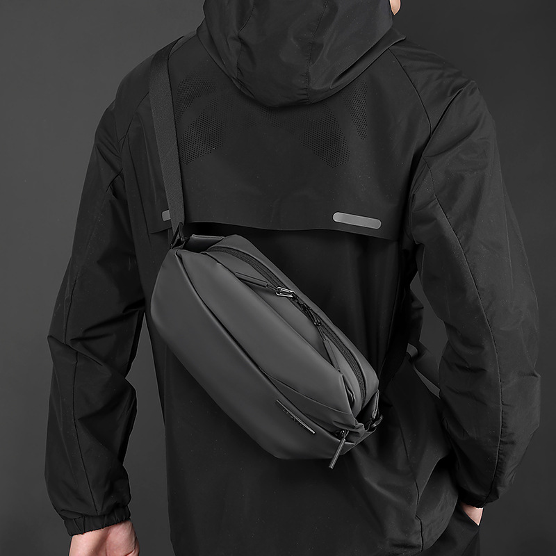 Sac à bandoulière léger en nyl - Cycling Commute Backpack avis et prix